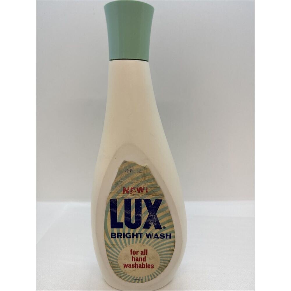 Vintage LUX Bright Wash Laundry Detergent Soap Hand Washables 12oz Lever 1966-67